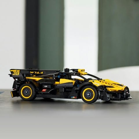 LEGO® Technic Bugatti Bolide 42151 Oyuncak Yapım Seti