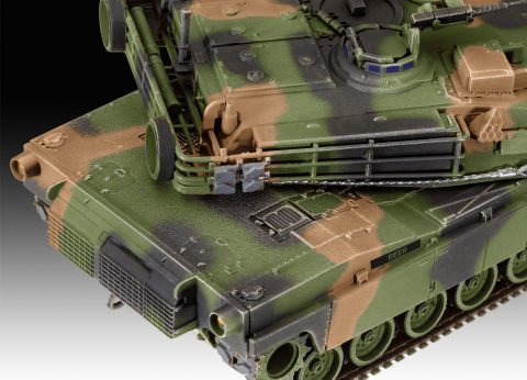 Revell M1A1 AIM(SA)/ M1A2 Abrams
