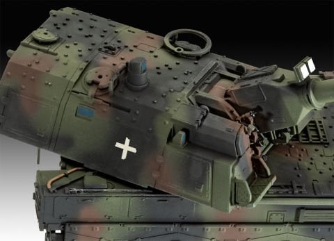 Revell Panzerhaubitze 2000