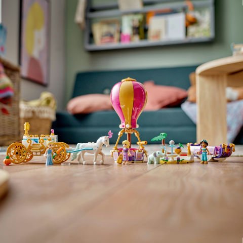 LEGO® ǀ Disney Prensesin Büyülü Yolculuğu 43216 Oyuncak Yapım Seti