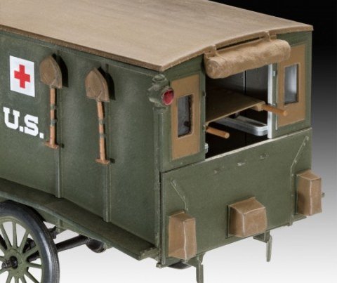 Revell Model T 1917 Ambulance