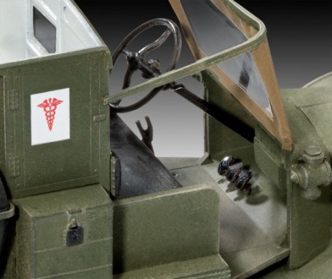 Revell Model T 1917 Ambulance