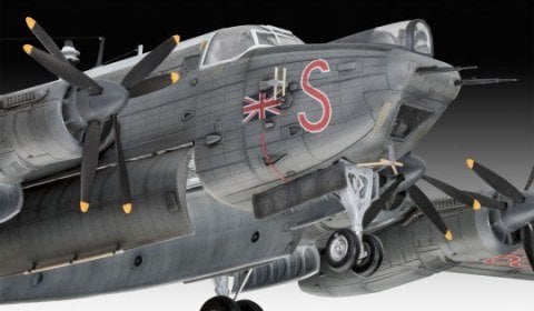 Revell Avro Shackleton