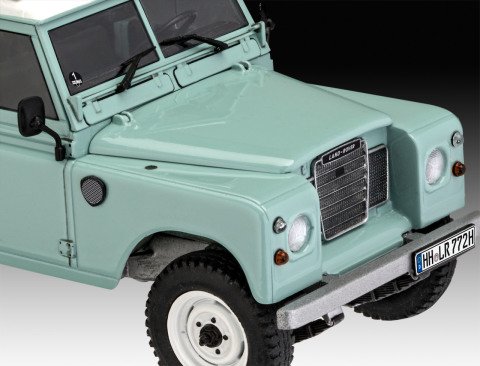 Revell Land Rover Series III LWB statio