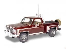 Revell 76 Chevy Sports Stepside Pickup