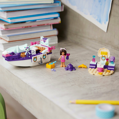 LEGO® Gabby ve Süslü Kedi’nin Gemisi ve Spa 10786