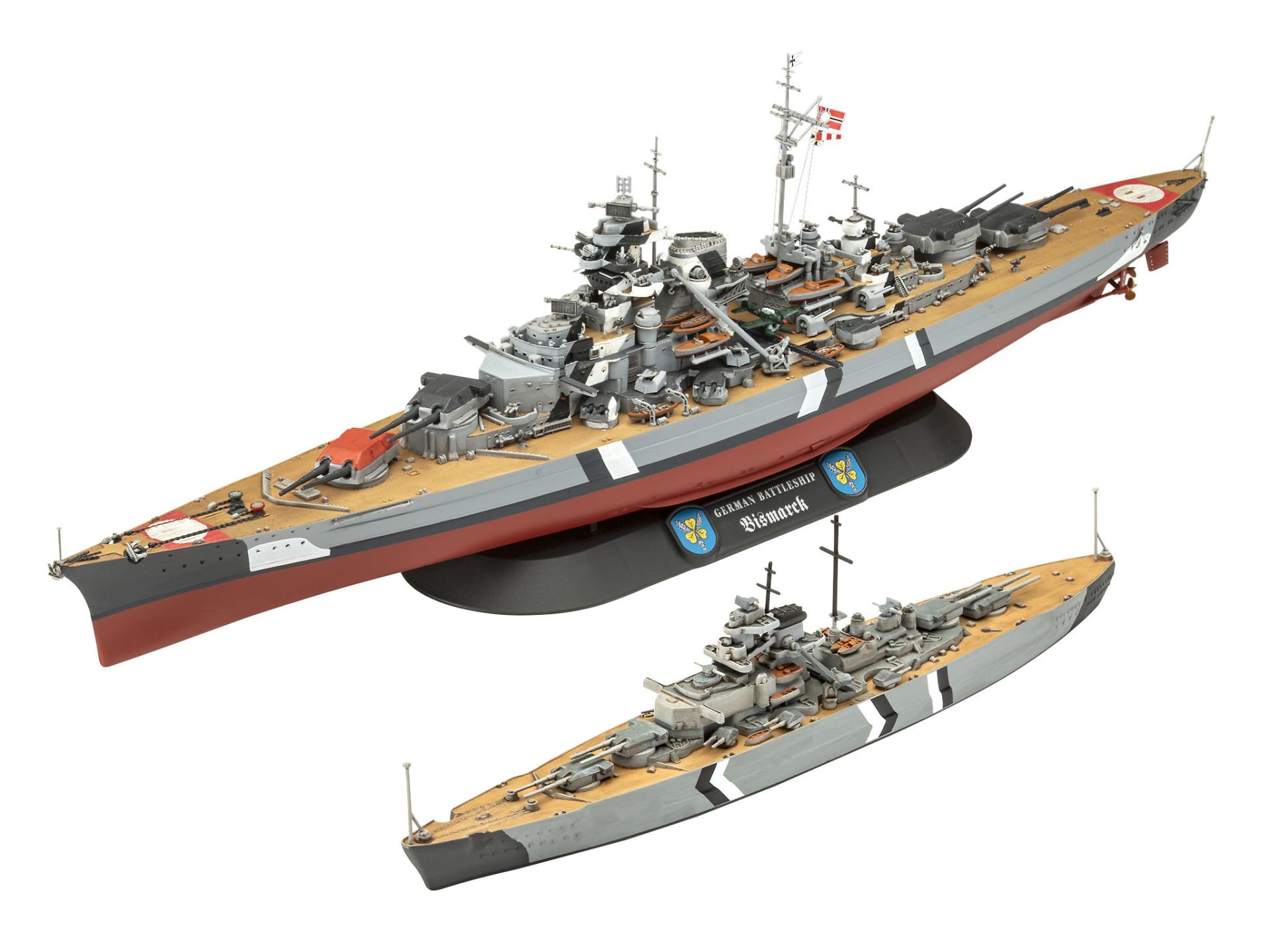 Revell Gift Set The Legendary Bismarck (1:700 & 1:1200)