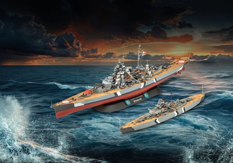 Revell Gift Set The Legendary Bismarck (1:700 & 1:1200)