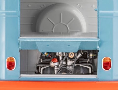 Revell Model Set Volkswagen T1 Panel Van (Gulf Decoration)
