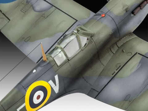 Revell Model Set Spitfire Mk