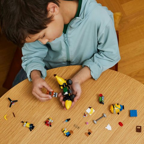 LEGO® Despicable Me 4 Minyonlar ve Muz Araba Oyuncağı 75580
