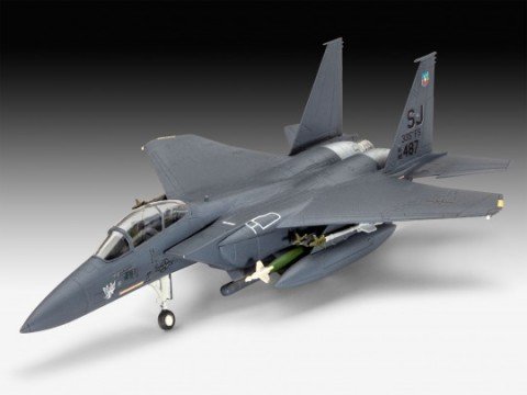 Revell Model Set F-15E Strike Eagle